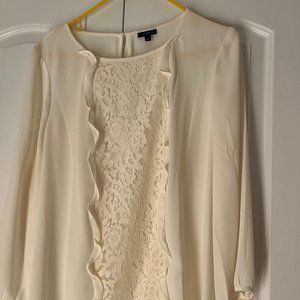 Talbots long sleeves cream Blouse with ruffles